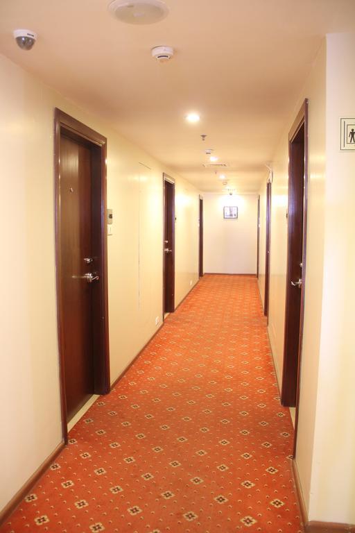 The Aures Hotel Aurangabad  Bagian luar foto