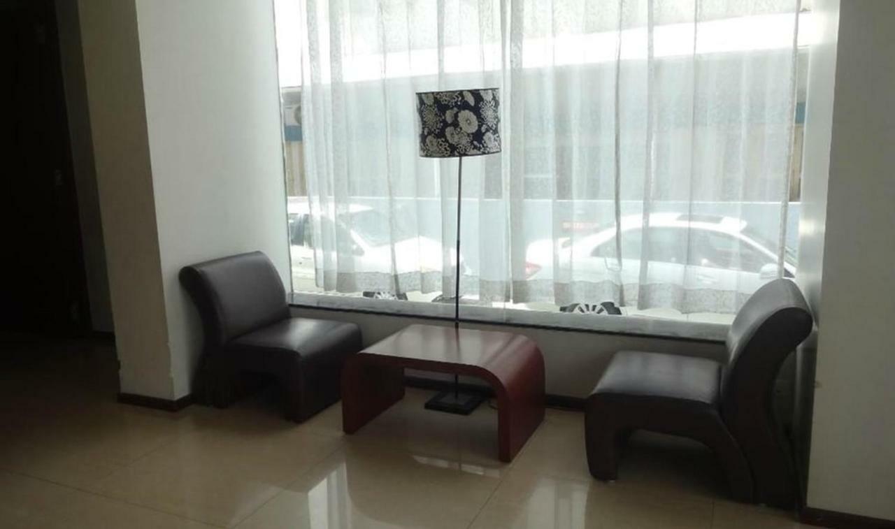The Aures Hotel Aurangabad  Bagian luar foto